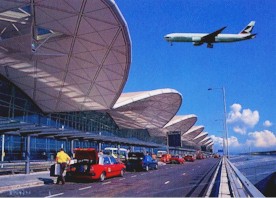 hk_airport_s.jpg (21919 bytes)