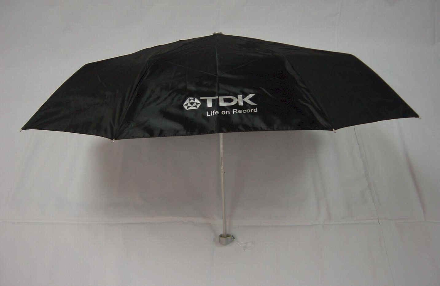 a32107_2.jpg (75560 bytes)