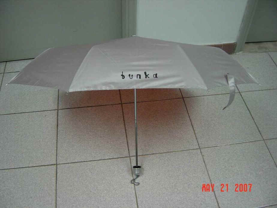 m32104-2.jpg (77880 bytes)